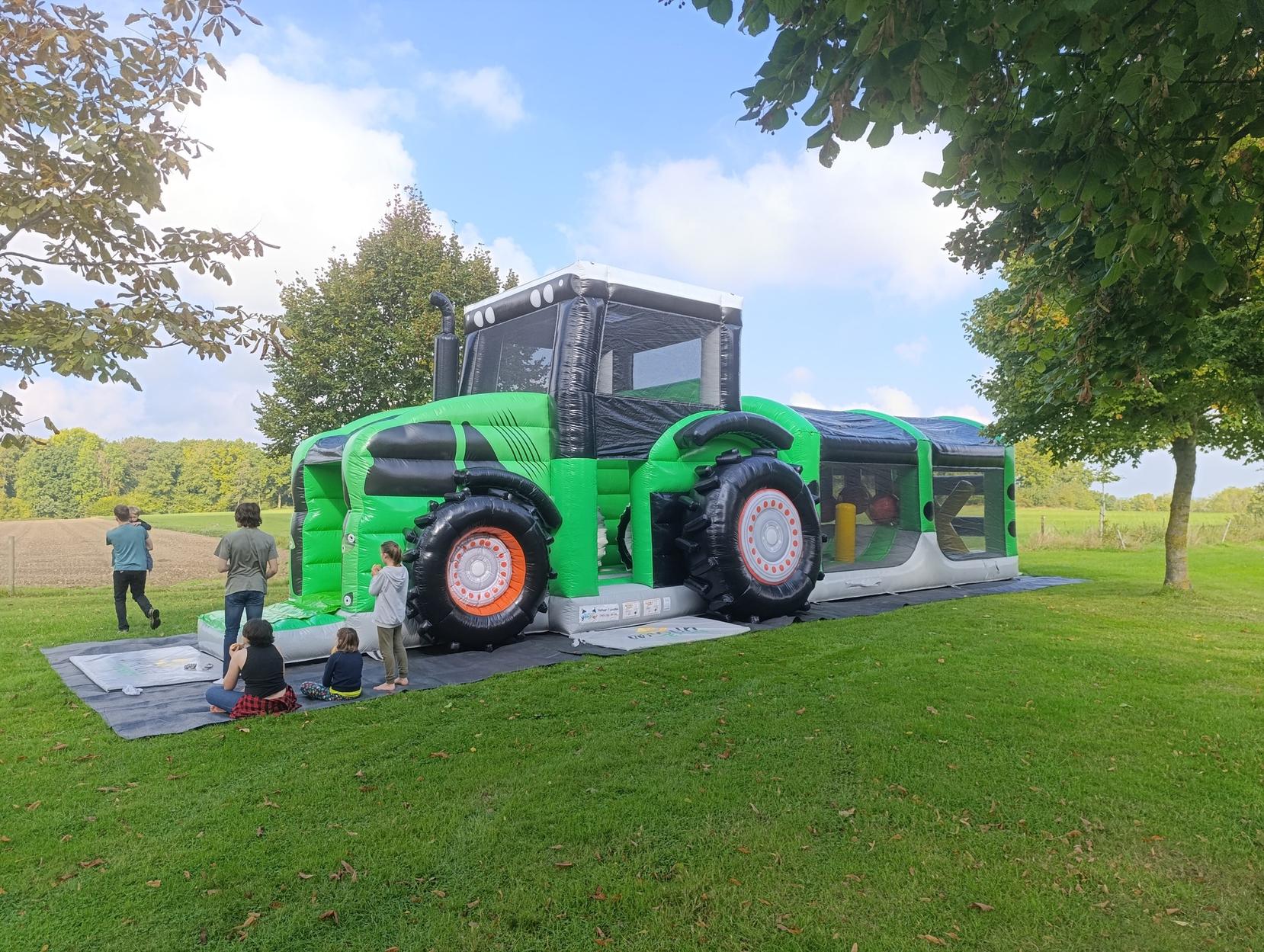 Parcours gonflable en location