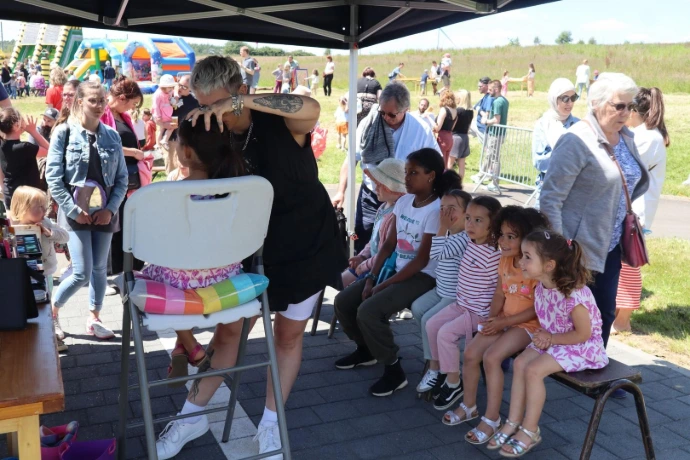 File grimage maquilleuse enfants kids day Assesse et Ciney